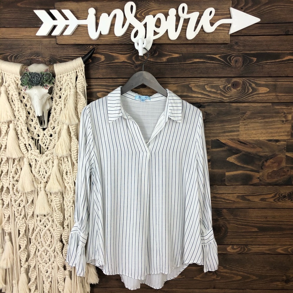 She & Sky‎ | Split Neck Striped Blouse
